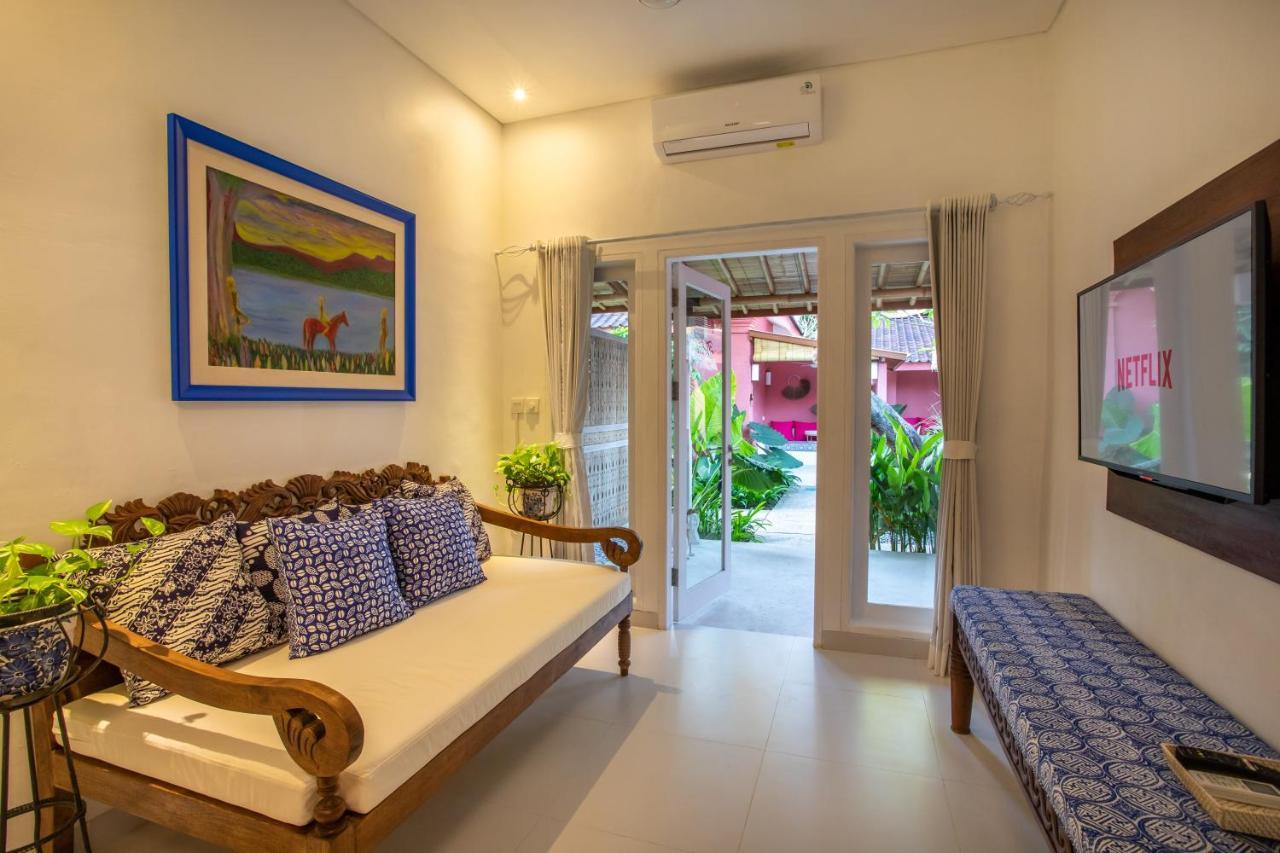 Pinkprivate Sanur - For Cool Adults Only Acomodação com café da manhã Exterior foto
